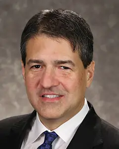 Dr. Kenon Qamar, MD, radiation oncologist at KCPI